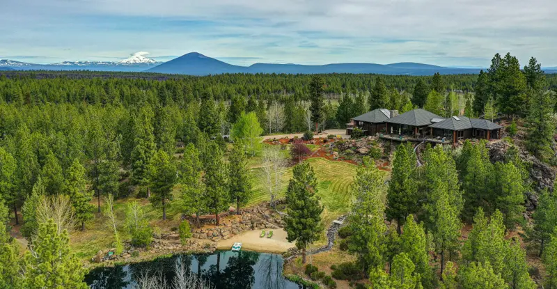 Modern bathroom listing photo — Central Oregon real estate photographer