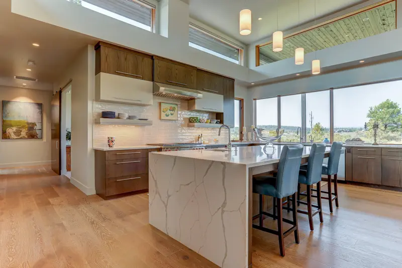 Guest bedroom listing photograph — Central Oregon real estate photography