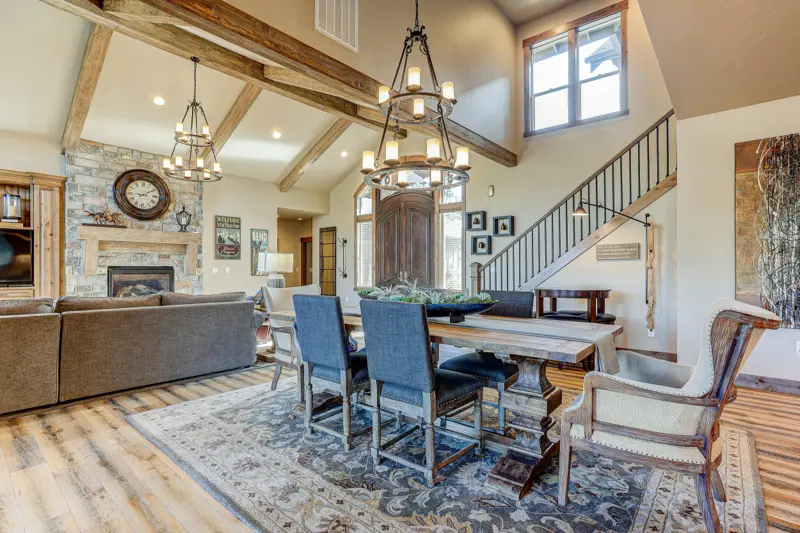 Bright dining room listing photo — Central Oregon real estate photography